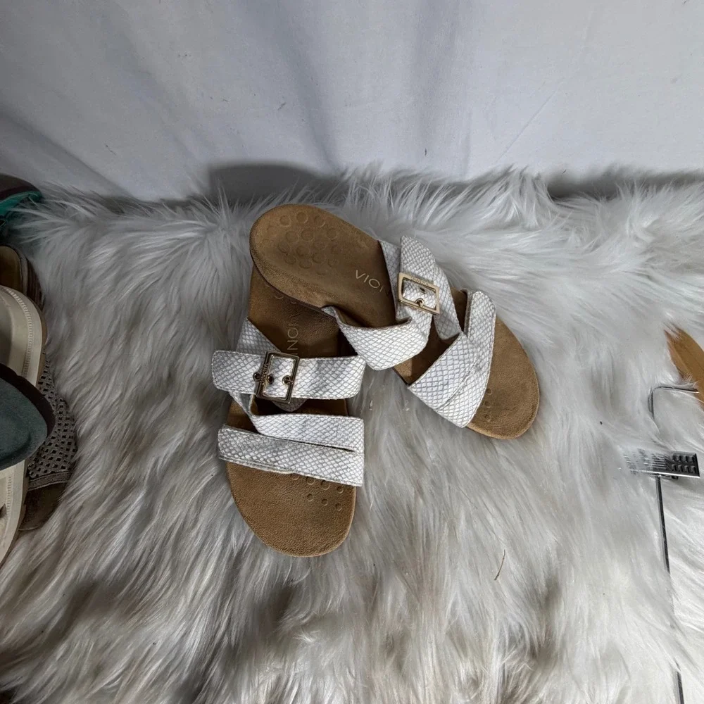Vionic Skylar White Snakeskin Embossed Leather Slide Sandals‎ 8 Buckle Orthotic